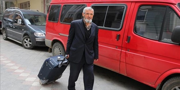 Rızkı için her gün kilometrelerce yürüyor