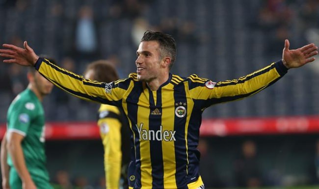 Fenerbahçe'li yıldıza kötü haber!