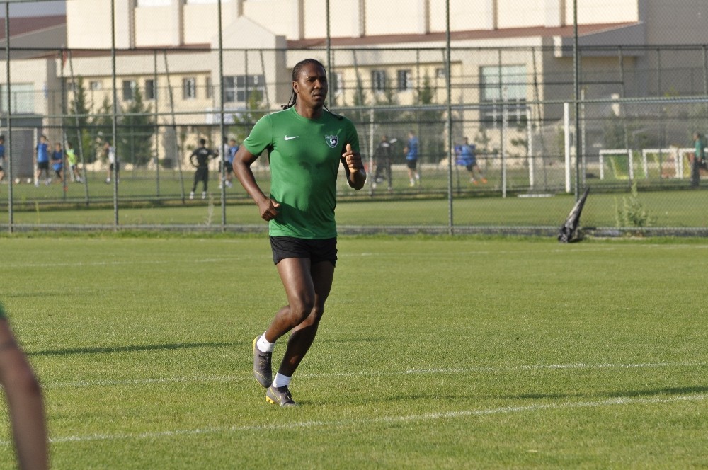 Rodallega ilk antrenmanına çıktı 