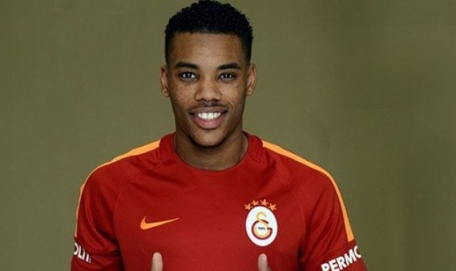 Rodrigues'e Sneijder fırçası