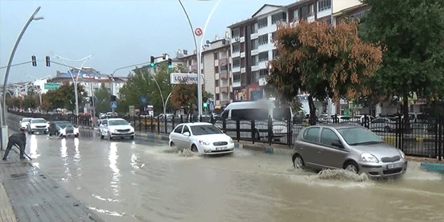 Rögarları vatandaş açıyor! Alın size komünist yönetim
