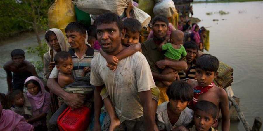 Rohingyalı Müslümanlar Malezya sahillerinde