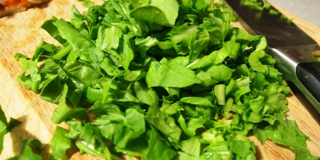 Roka cildi güzelleştiriyor