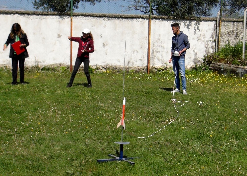 Roketçiler derece için yarıştı 