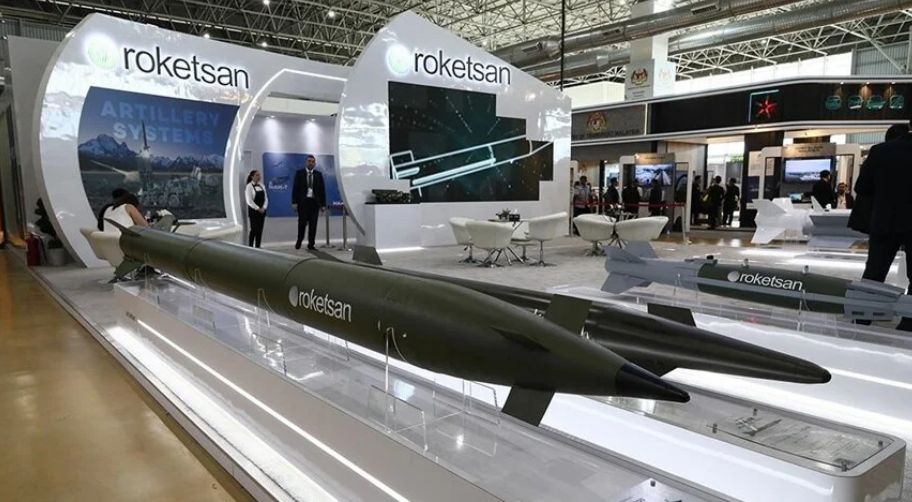 ROKETSAN 10 ürünüyle çıkarma yaptı