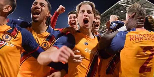 Roma 90+9'da güldü