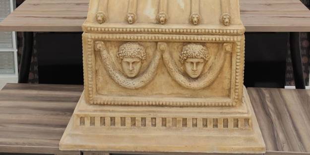 Roma dönemine ait lahit ele geçirildi