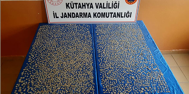 Roma ve Doğu Roma dönemlerine ait 5 bin sikke ele geçirildi