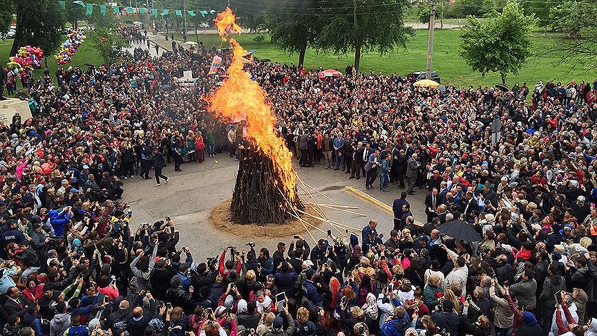 Romanlar 'Kakava' ateşini yarın yakacak