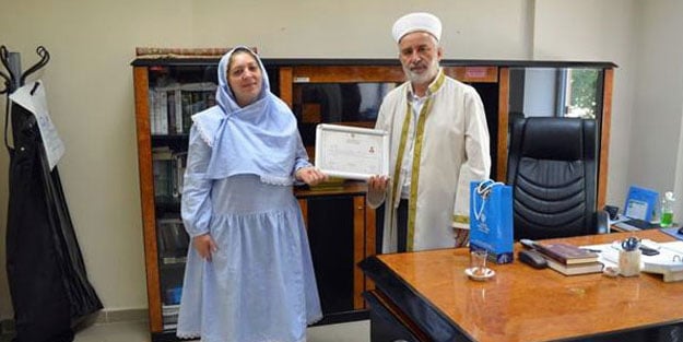 Romanyalı kadın, İslam'ı seçip Meryem adını aldı