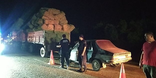 Römorka arkadan çarpan otomobilin sürücüsü...