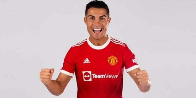 Ronaldo 12 yıl sonra Manchester formasını tekrar giydi