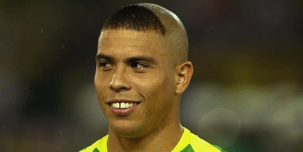 Ronaldo anne ve çocuklardan özür diledi