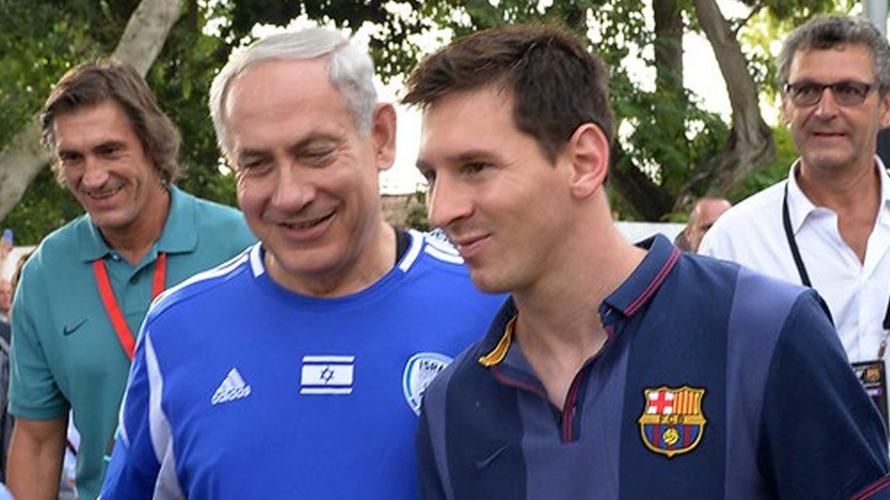 "Ronaldo ile arkadaş değiliz"