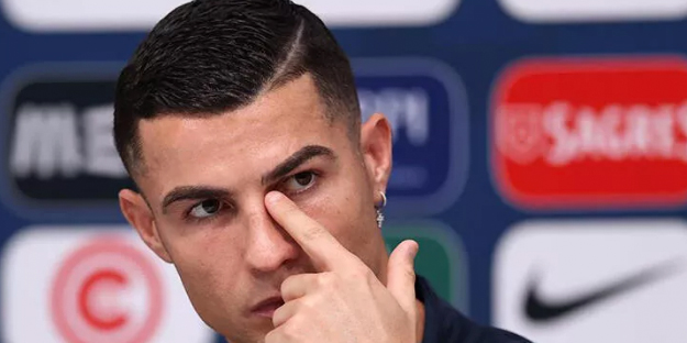 Ronaldo ile yollar ayrıldı! Büyük şok...