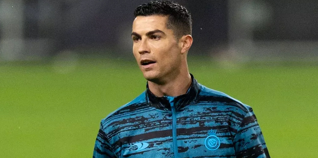 Ronaldo şamar oğlanına döndü! Bütün dünyaya böyle duyurdu...