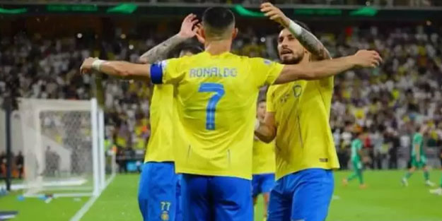 Ronaldo takımını sırtladı