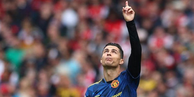 Ronaldo'nun duygusal anları! Tarihe geçti