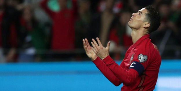 Ronaldo'ya büyük şok! Takımdan zorla gönderiyorlar