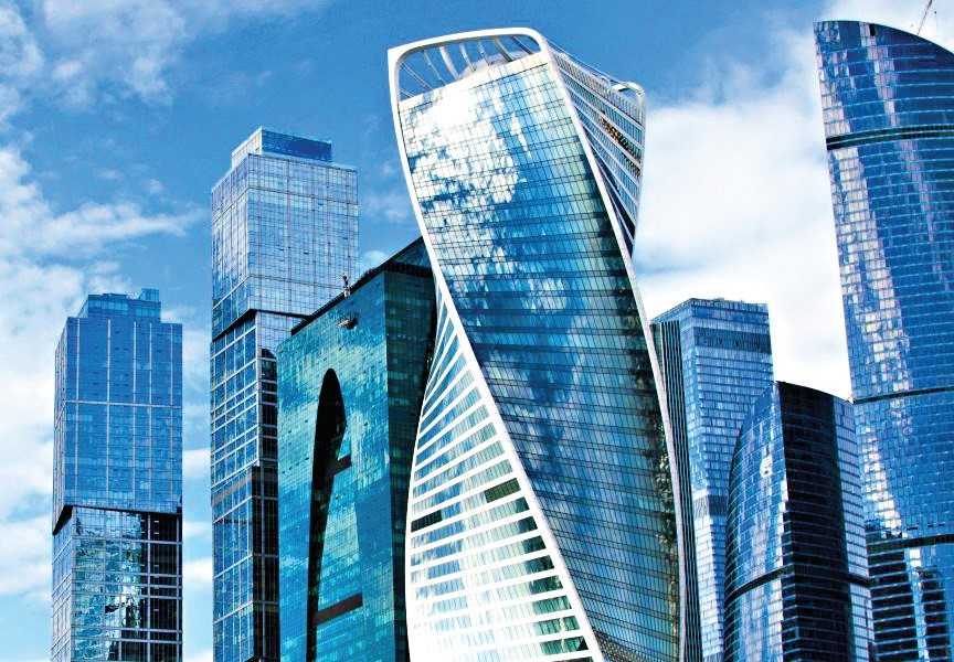 Rönesans Holding, 6 yılda 100 bin üniversiteliye ulaştı