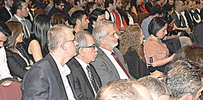 “Günümüzün büyük okulu televizyon”