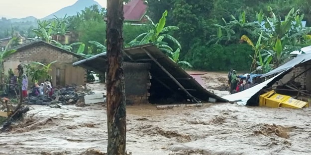 Ruanda ve Uganda’da sel ve toprak kayması: Çok sayıda ölü var