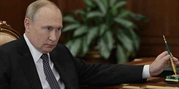 Ruble değer kaybetti Putin döviz satma zorunluluğu getirdi