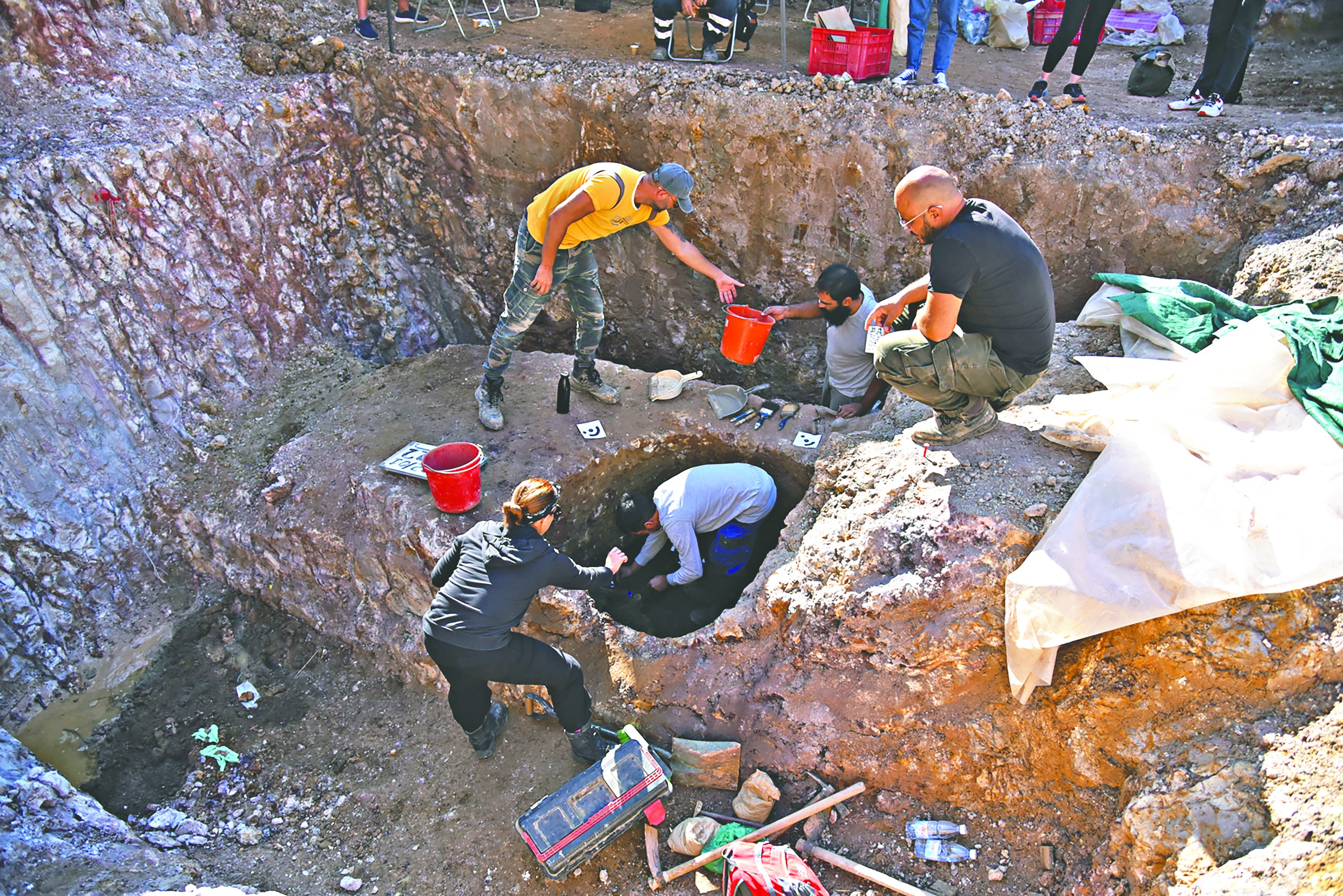 Rum vahşeti bir bir ortaya çıkıyor