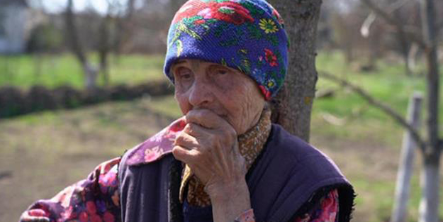 Rus askeri tarafından tecavüze uğrayan 83 yaşındaki kadın: O anlarda ölmeyi...