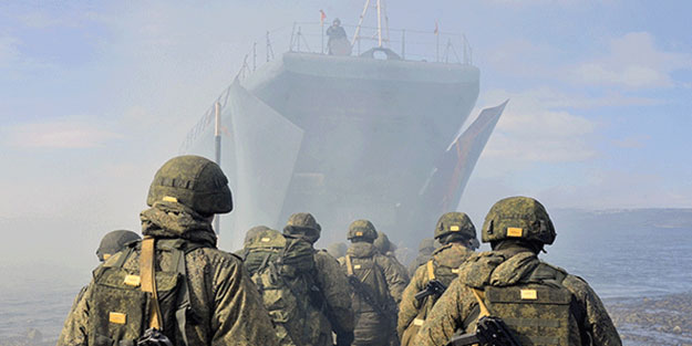 Rus askerleri sessizce bölgeye giriş yapmıştı! 200 binden fazla insan ülkeden kaçtı