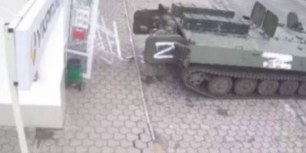 Rus askerlerinden savaşa yağma molası