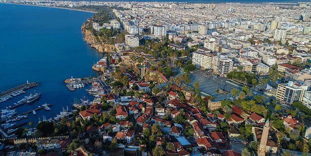 Rusya vatandaşları deli saçması paralar saçarak Türkiye'den satın alıyordu! Şimdi ellerinde patladı