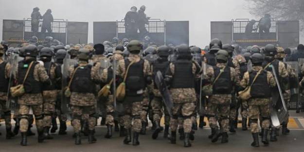 Rus birliklerinin Kazakistan'da ne kadar kalacağı açıklandı