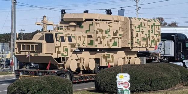 Rus füze ve tankları ABD sokaklarında! Şaşırtan görüntü