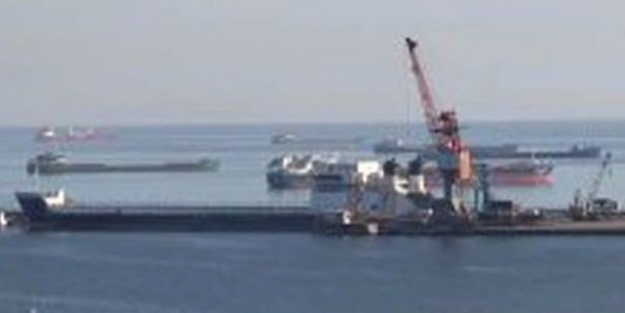 Rus gemisi seyirden men edildi