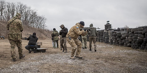 'Rus Hava Kuvvetleri 120’den fazla aşırı milliyetçiyi ortadan kaldırdı'
