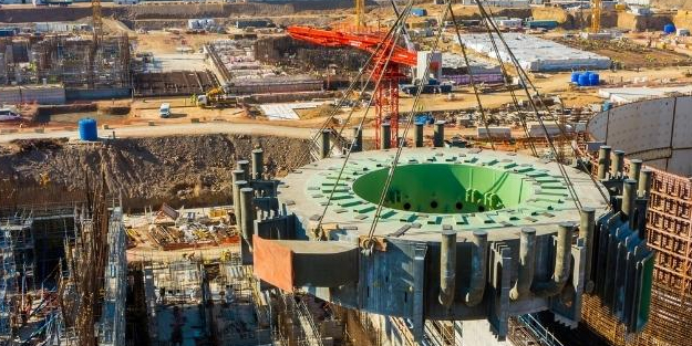 Rus isim ve Türk yetkili olmak üzere binlerce çalışan olacak! Türkiye'ye: Akkuyu'ya nükleer yakıt getiriliyor