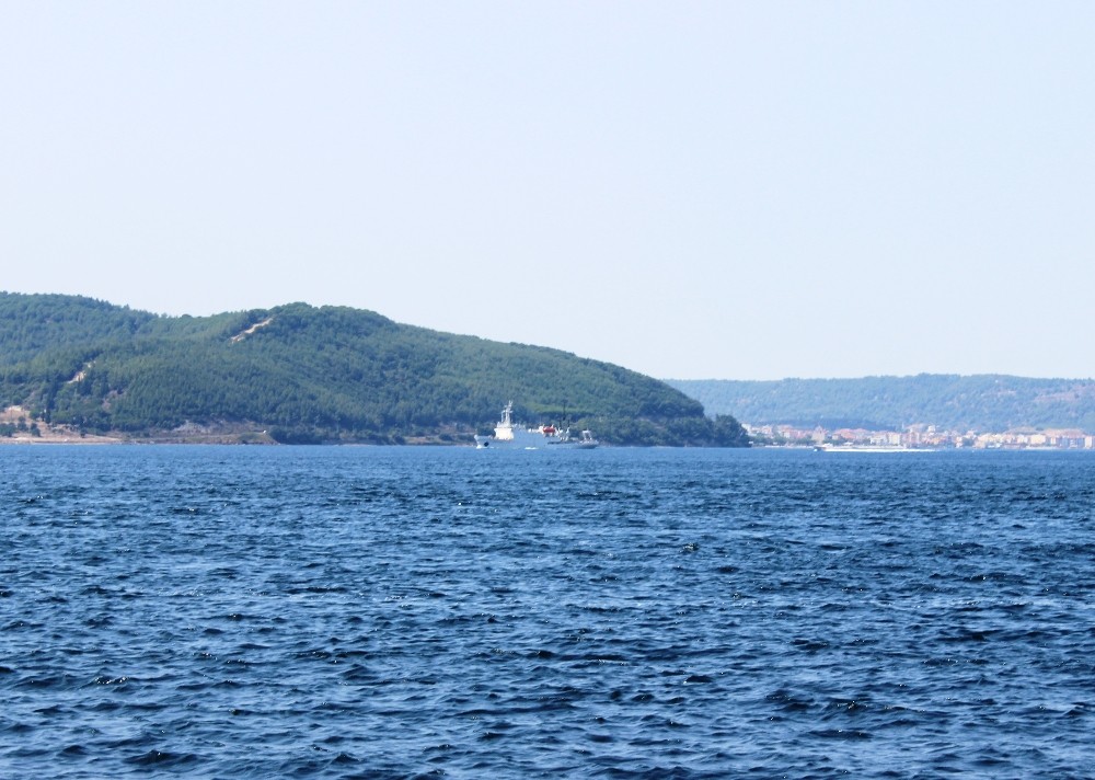 Rus istihbarat gemisi Çanakkale Boğazı’ndan geçti 