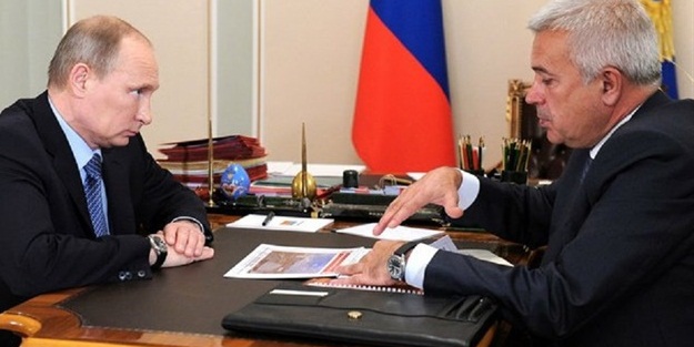 Rus milyarderden Putin'e rest