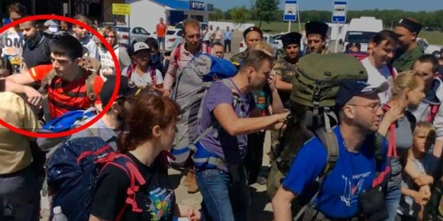 Kazaklar, Rus muhaliflere saldırdı