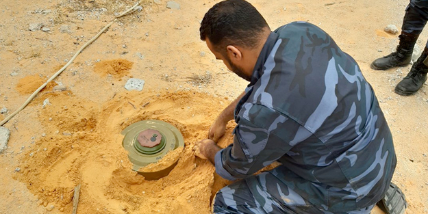 Rus paralı askerler Libya'nın her yerine mayın döşemiş!