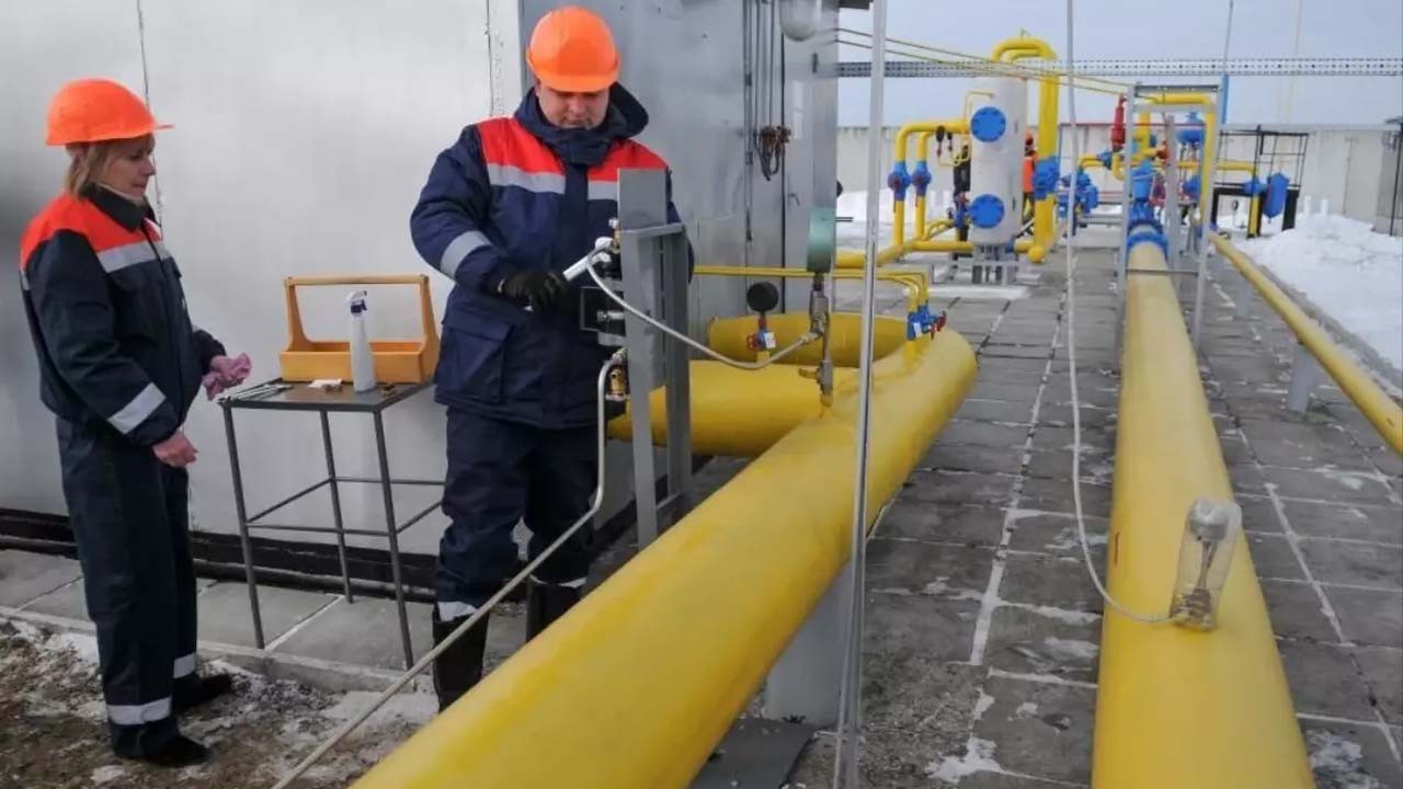 Rus petrolünün Avrupa’ya transit geçişi durduruldu Avrupa’ya mesaj