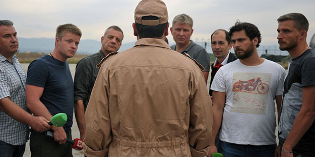 Rus pilotu kurtaran Suriye askerlerine madalya