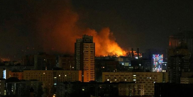 Rus roketleri Ukrayna şehirlerini bombalıyor!