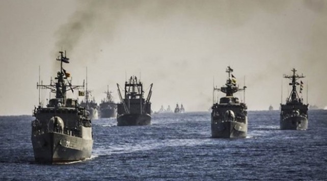 Rus savaş gemileri hareket etti!