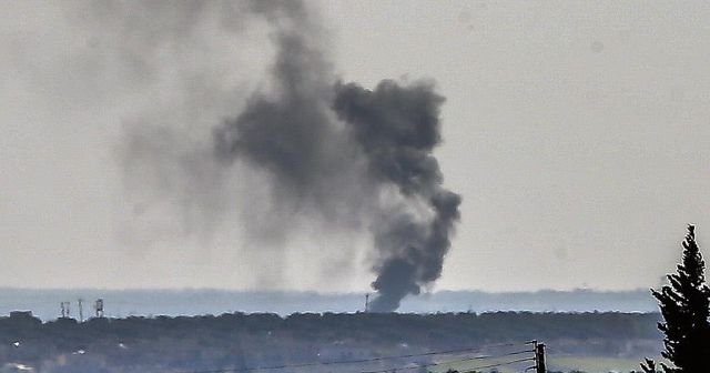 Rus savaş uçakları Azez çevresini bombaladı