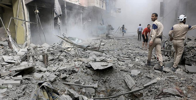 Rus savaş uçakları sivilleri vurdu: 8 ölü