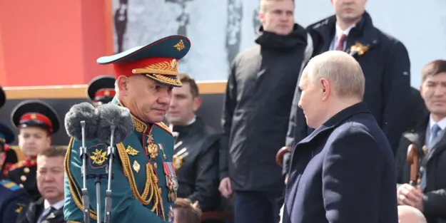 Rus savunma kadrosunda bir ayda dördüncü görevden alma: ülkeye neler oluyor?