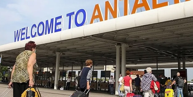  Rus şirket sayısı Türkiye'de arttı! Konutta oturum izni sonucu yeni rekor: Antalya'ya Ruslar akın ediyor