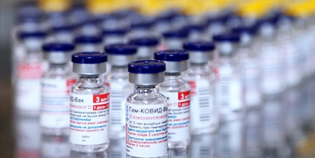 Rus Sputnik V aşısının ilk teslimatı Azerbaycan'a ulaştı